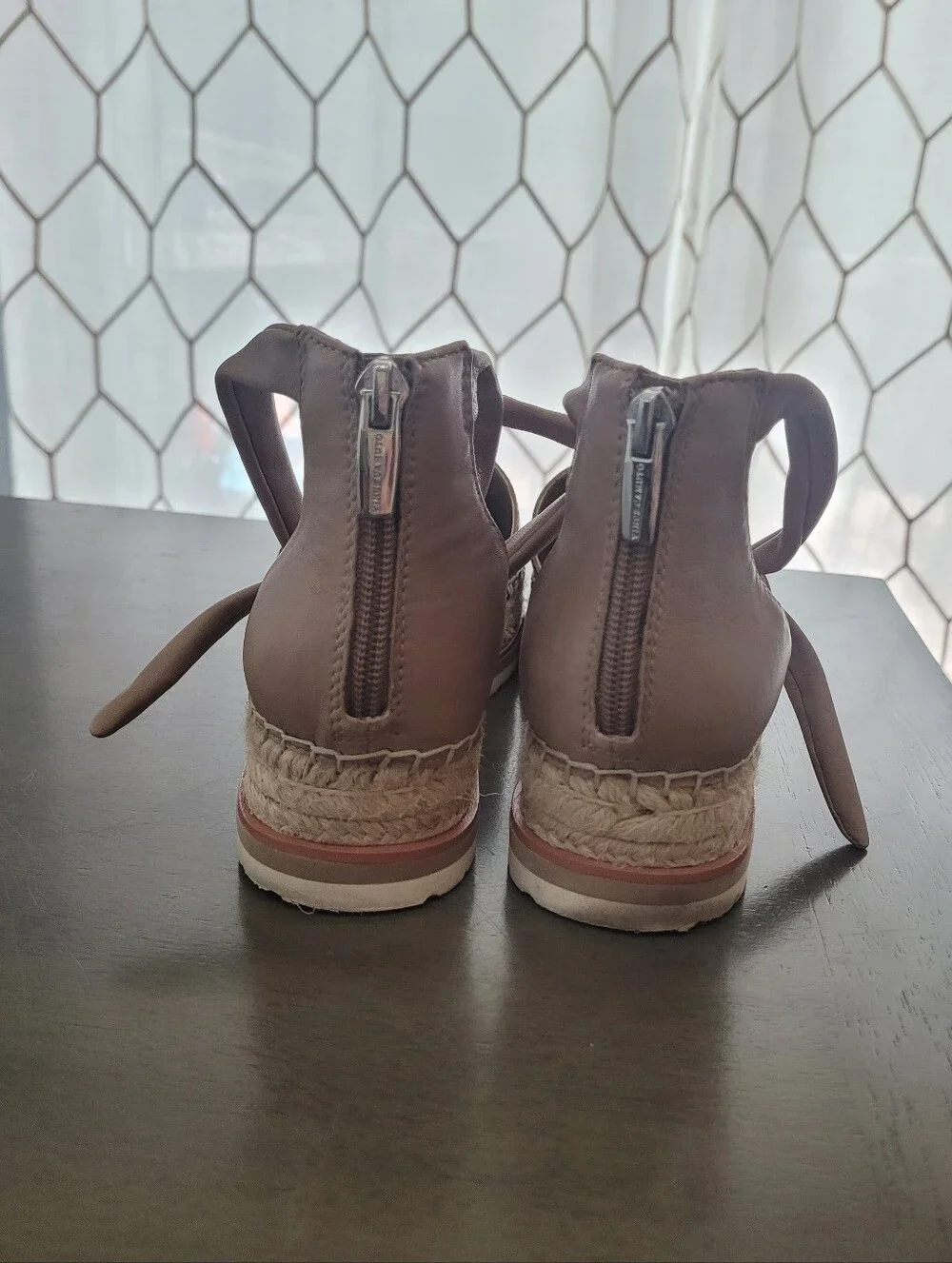 Vince Camuto vince camuto